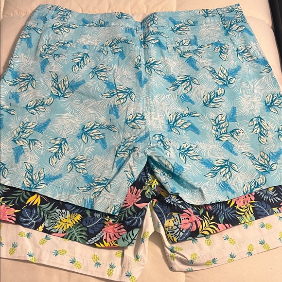NWT Caribbean Joe Tropical Print Shorts Trio - Picture 9 of 13
